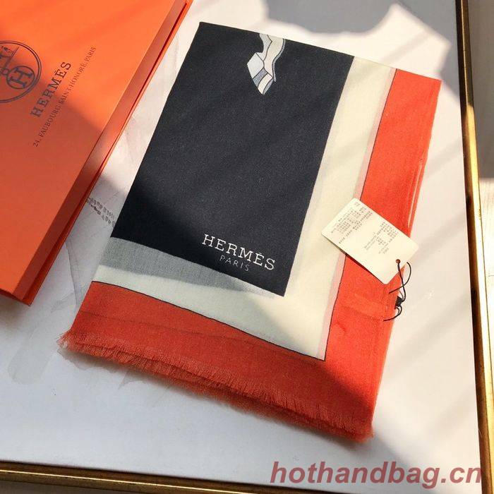 Hermes Scarf HEC00105 Hermes Scarf HEC00105