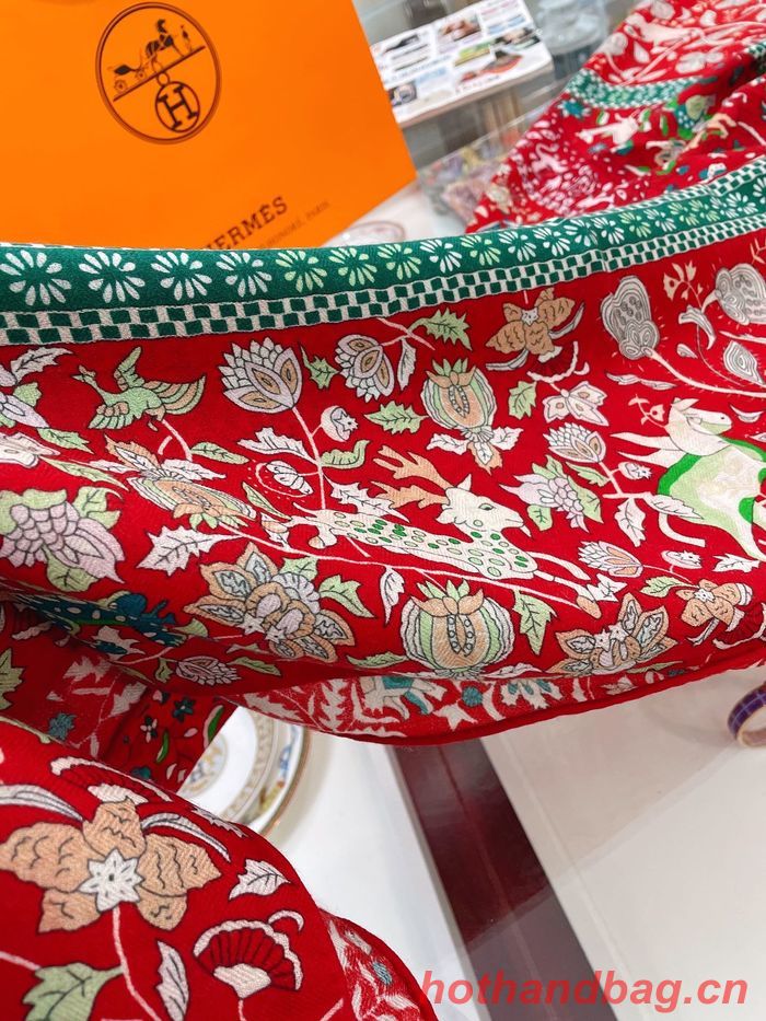 Hermes Scarf HEC00453 Hermes Scarf HEC00453