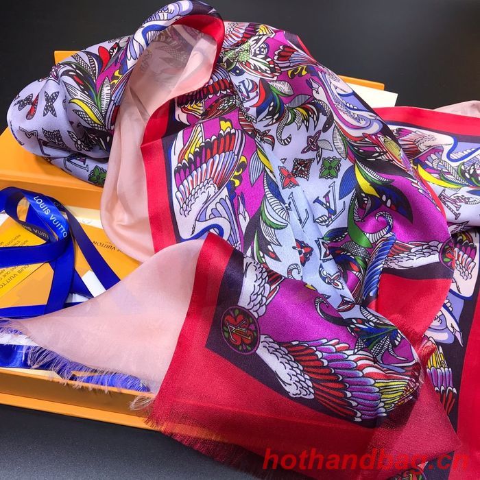 Louis Vuitton Scarf LVC00075