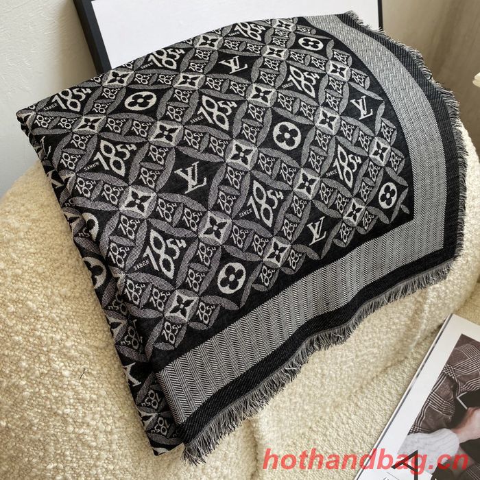 Louis Vuitton Scarf LVC00347