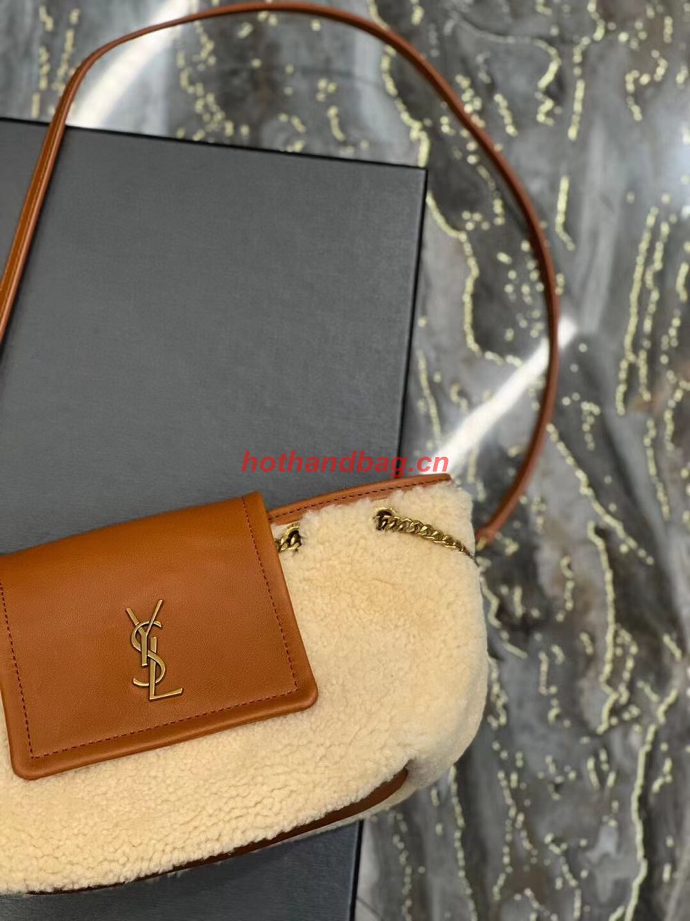 SAINT LAUREN LE MAILLON BUCKET BAG IN SUEDE Y667738 brown SAINT LAUREN LE MAILLON BUCKET BAG IN SUEDE Y667738 brown