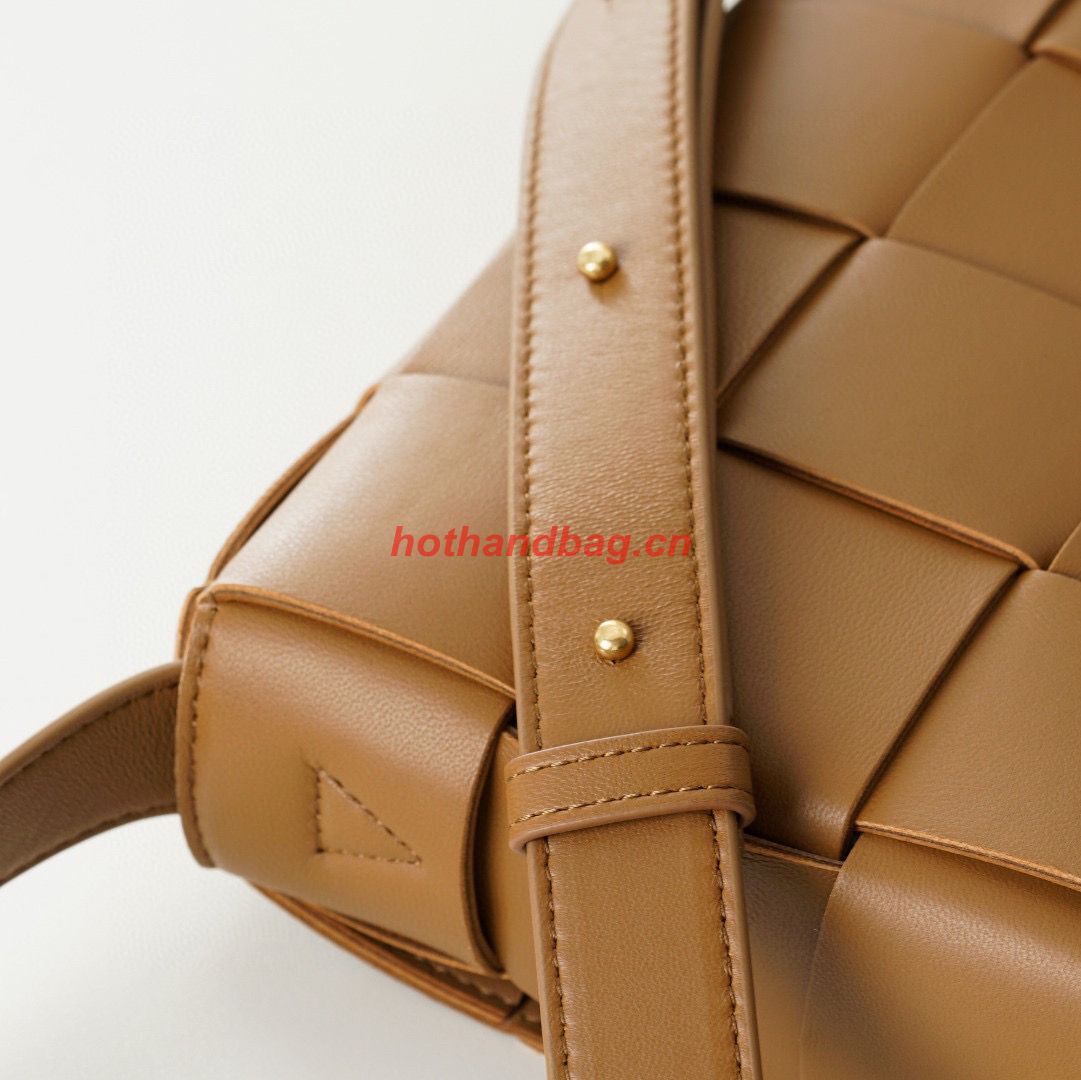 Bottega Veneta BORSA CASSETTE 578004 Caramel Bottega Veneta BORSA CASSETTE 578004 Caramel