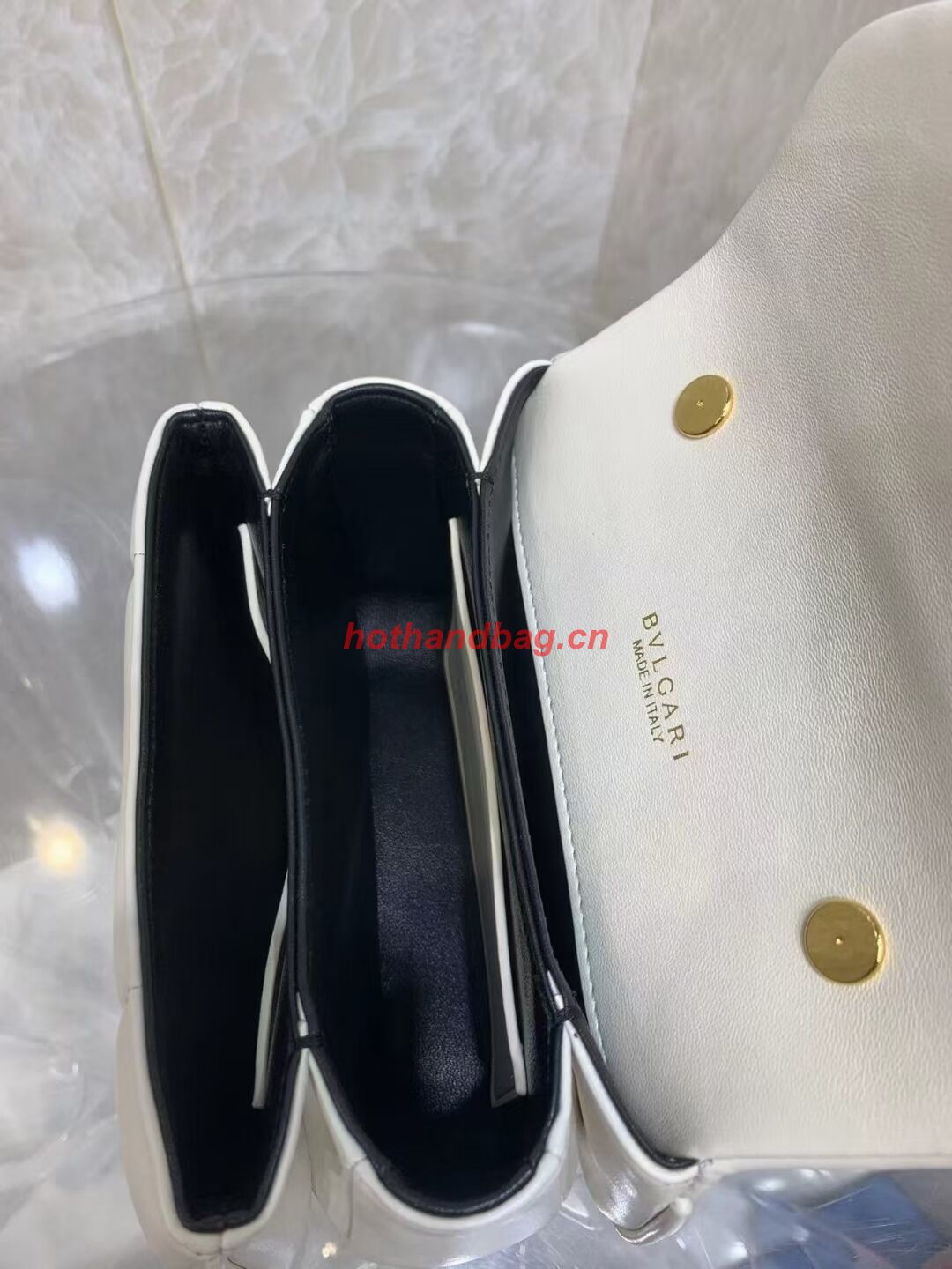 Bvlgari Serpenti Forever leather crossbody bag B282923 white Bvlgari Serpenti Forever leather crossbody bag B282923 white