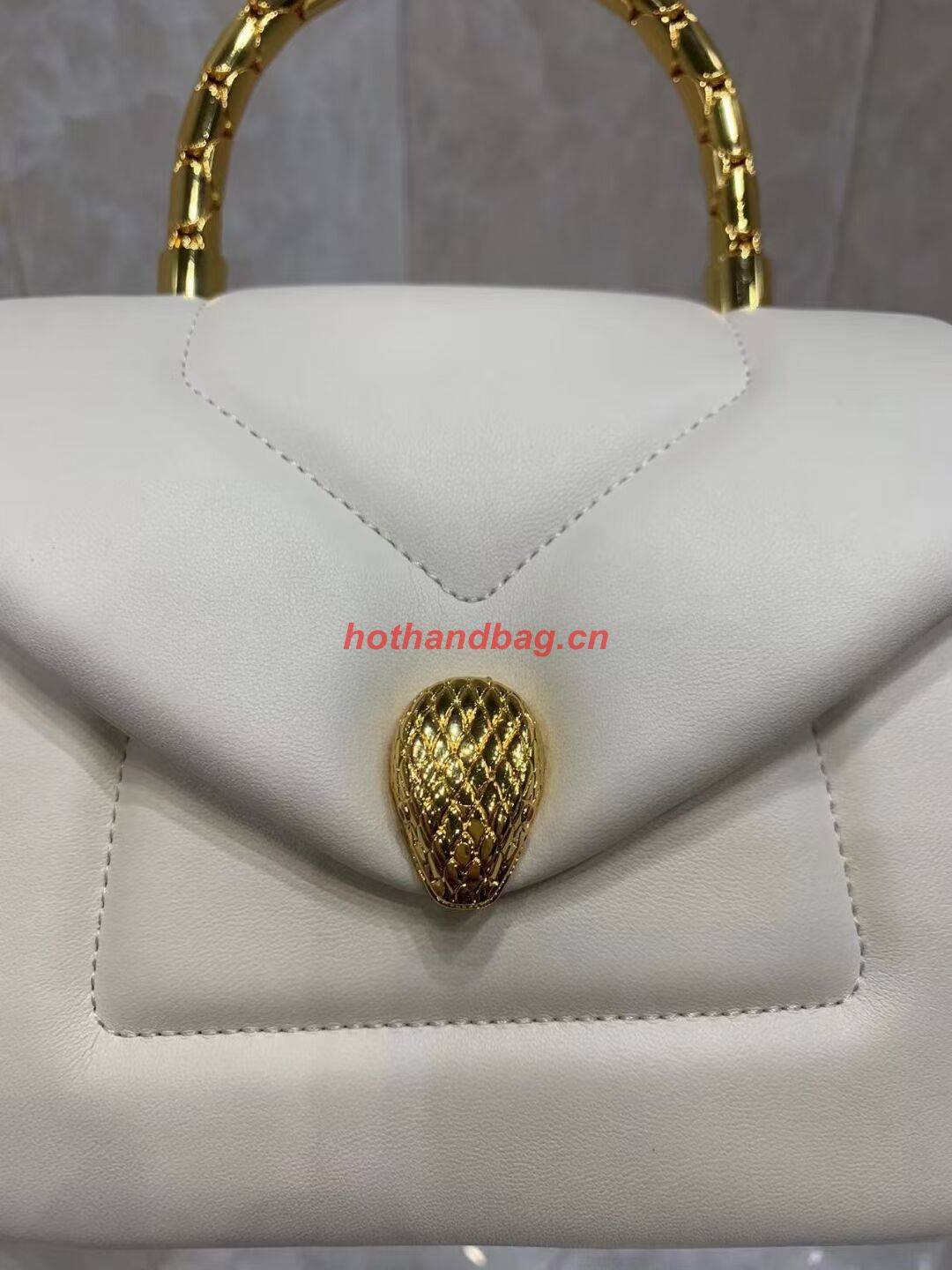 Bvlgari Serpenti Forever leather crossbody bag B282923 white Bvlgari Serpenti Forever leather crossbody bag B282923 white