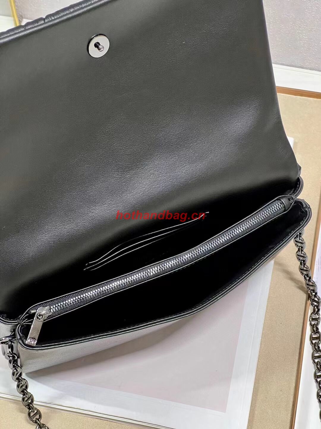 DIOR CARO MACROCANNAGE POUCH Macrocannage Calfskin with Star Motif S5135BB black DIOR CARO MACROCANNAGE POUCH Macrocannage Calfskin with Star Motif S5135BB black