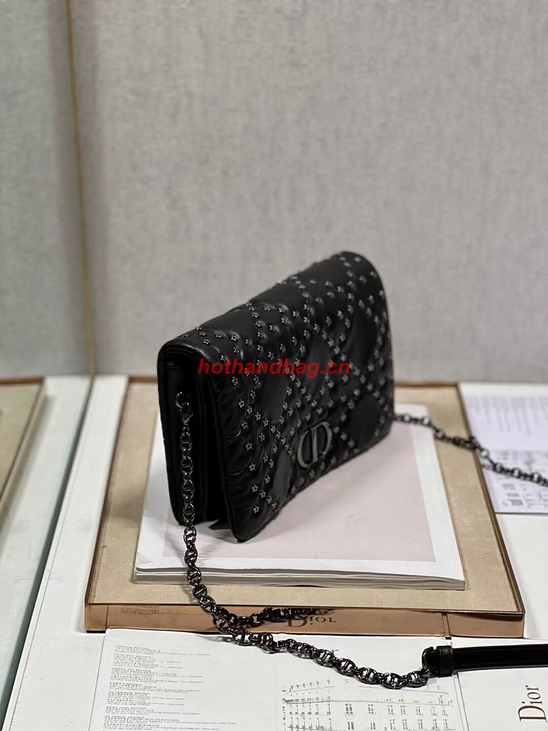 DIOR CARO MACROCANNAGE POUCH Macrocannage Calfskin with Star Motif S5135BB black DIOR CARO MACROCANNAGE POUCH Macrocannage Calfskin with Star Motif S5135BB black