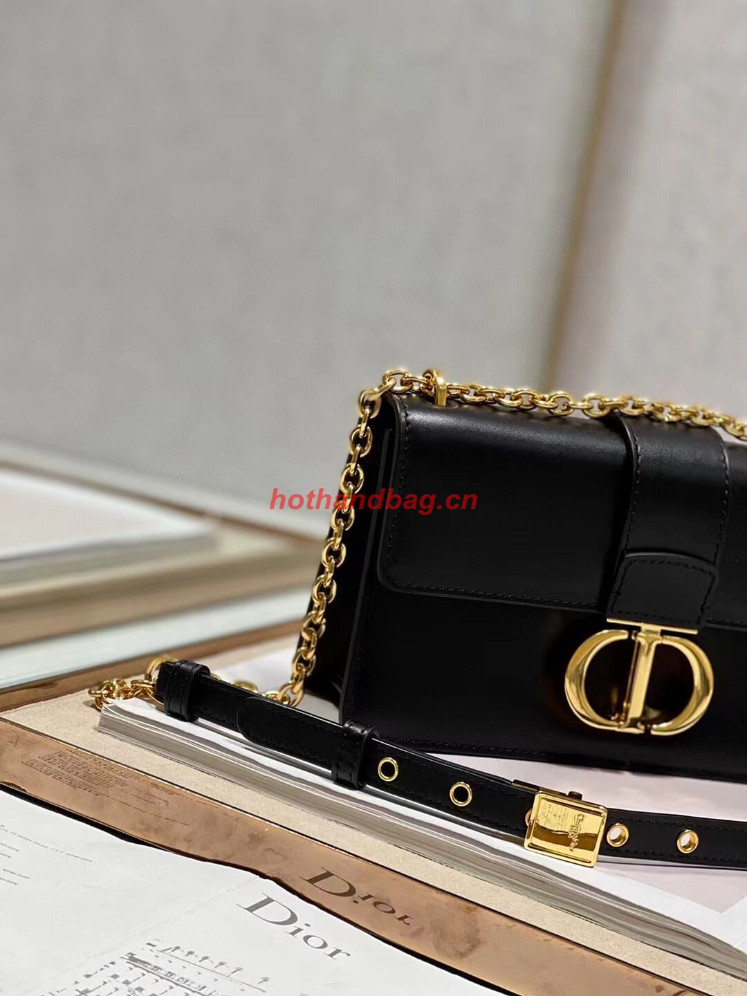 DIOR 30 MONTAIGNE EAST-WEST BAG WITH CHAIN Calfskin M9334 black DIOR 30 MONTAIGNE EAST-WEST BAG WITH CHAIN Calfskin M9334 black