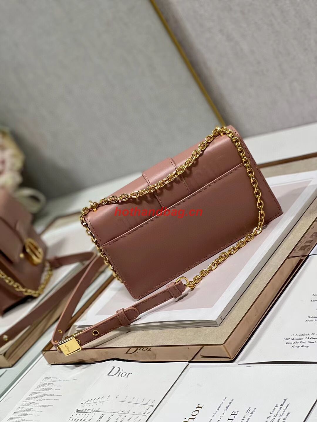 DIOR 30 MONTAIGNE EAST-WEST BAG WITH CHAIN Calfskin M9334 pink DIOR 30 MONTAIGNE EAST-WEST BAG WITH CHAIN Calfskin M9334 pink