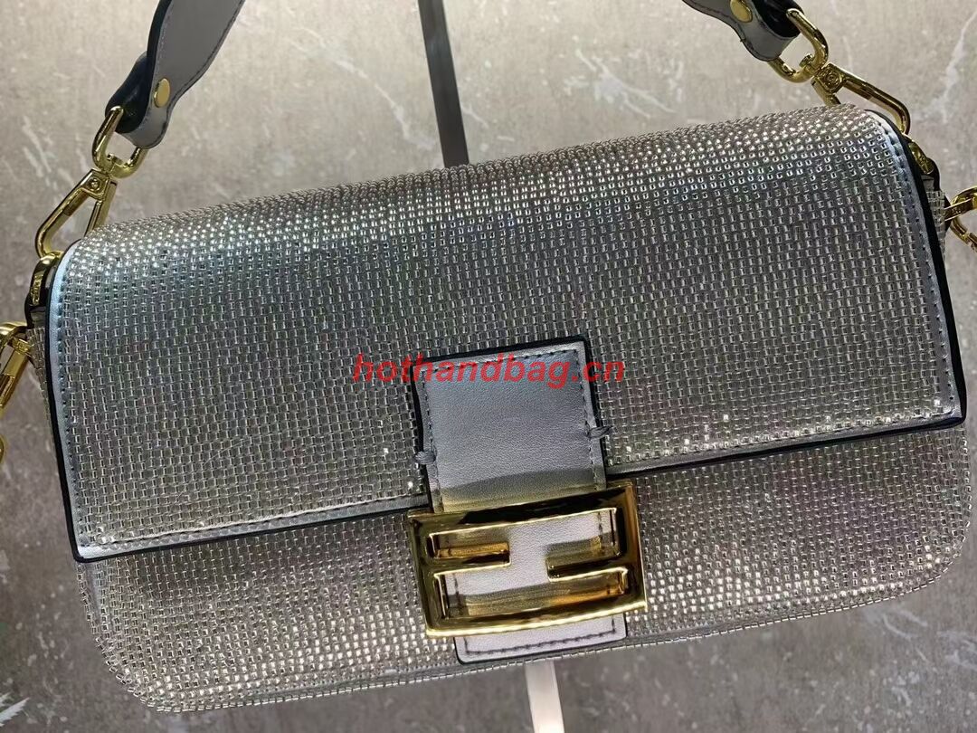 Fendi Baguette crystals and leather bag B0961 silvery Fendi Baguette crystals and leather bag B0961 silvery