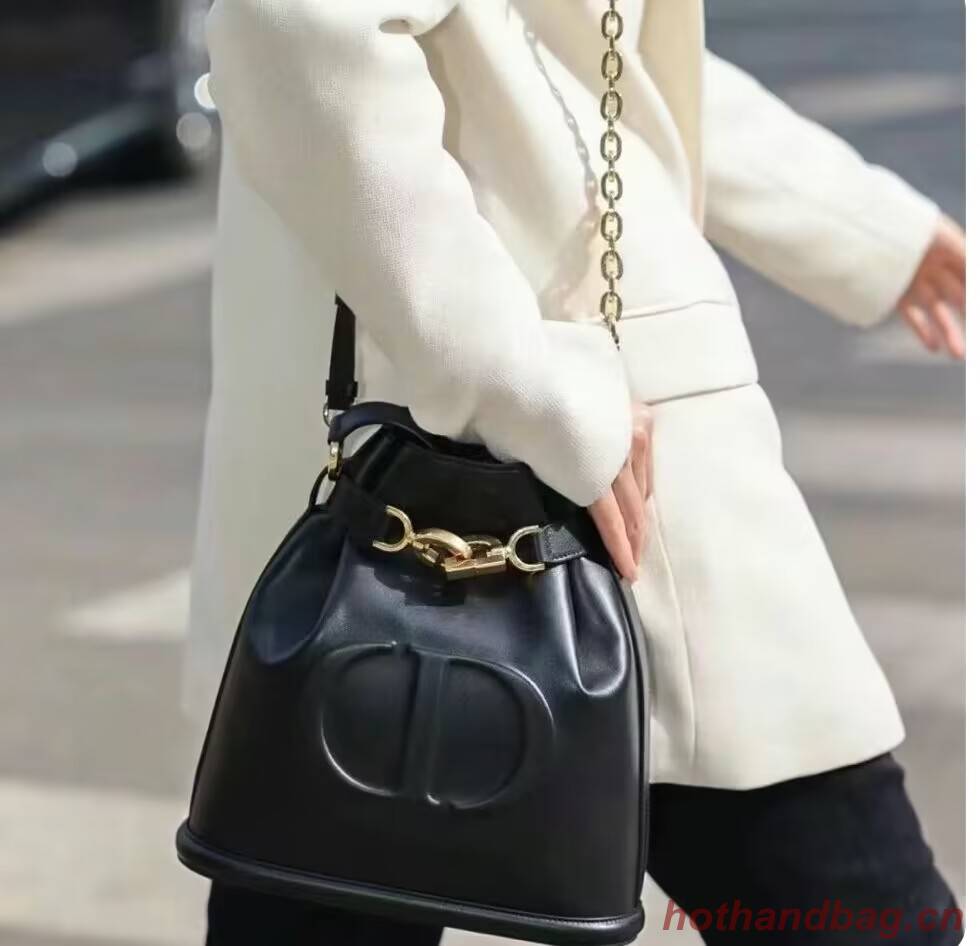 MEDIUM CEST DIOR BAG CD-Embossed Calfskin M2271UBHA black MEDIUM CEST DIOR BAG CD-Embossed Calfskin M2271UBHA black