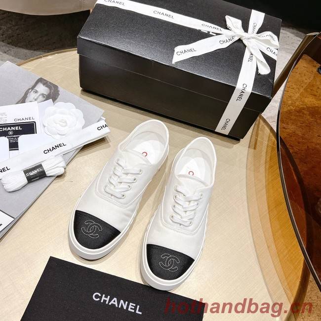 Chanel Womens sneakers 93543-1