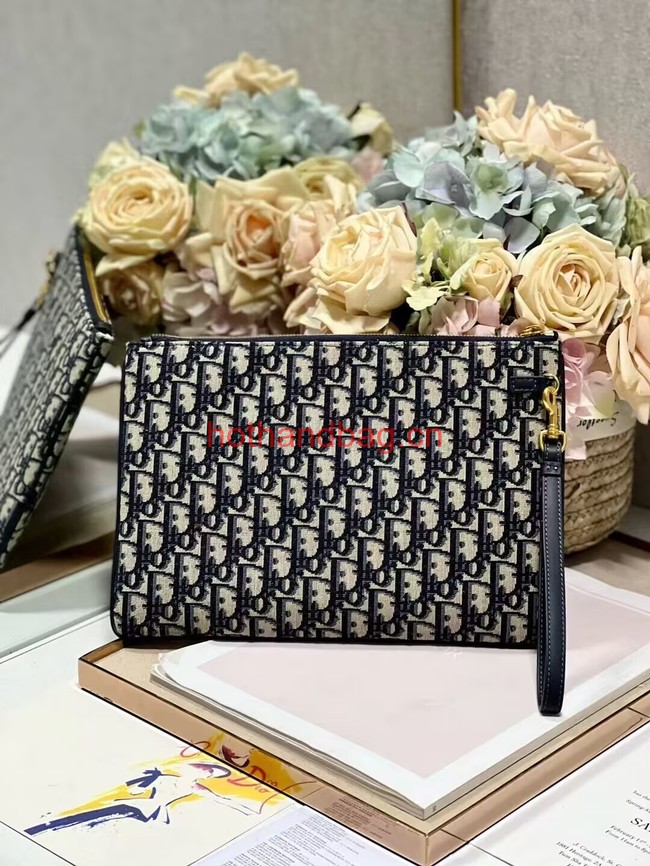 LARGE DIOR CARO DAILY POUCH Blue Dior Oblique Jacquard S5086UWHC LARGE DIOR CARO DAILY POUCH Blue Dior Oblique Jacquard S5086UWHC