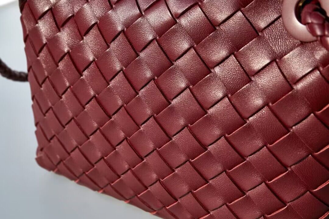 Bottega Veneta Andiamo Small Intrecciato Leather Tote 743572 Wine Bottega Veneta Andiamo Small Intrecciato Leather Tote 743572 Wine