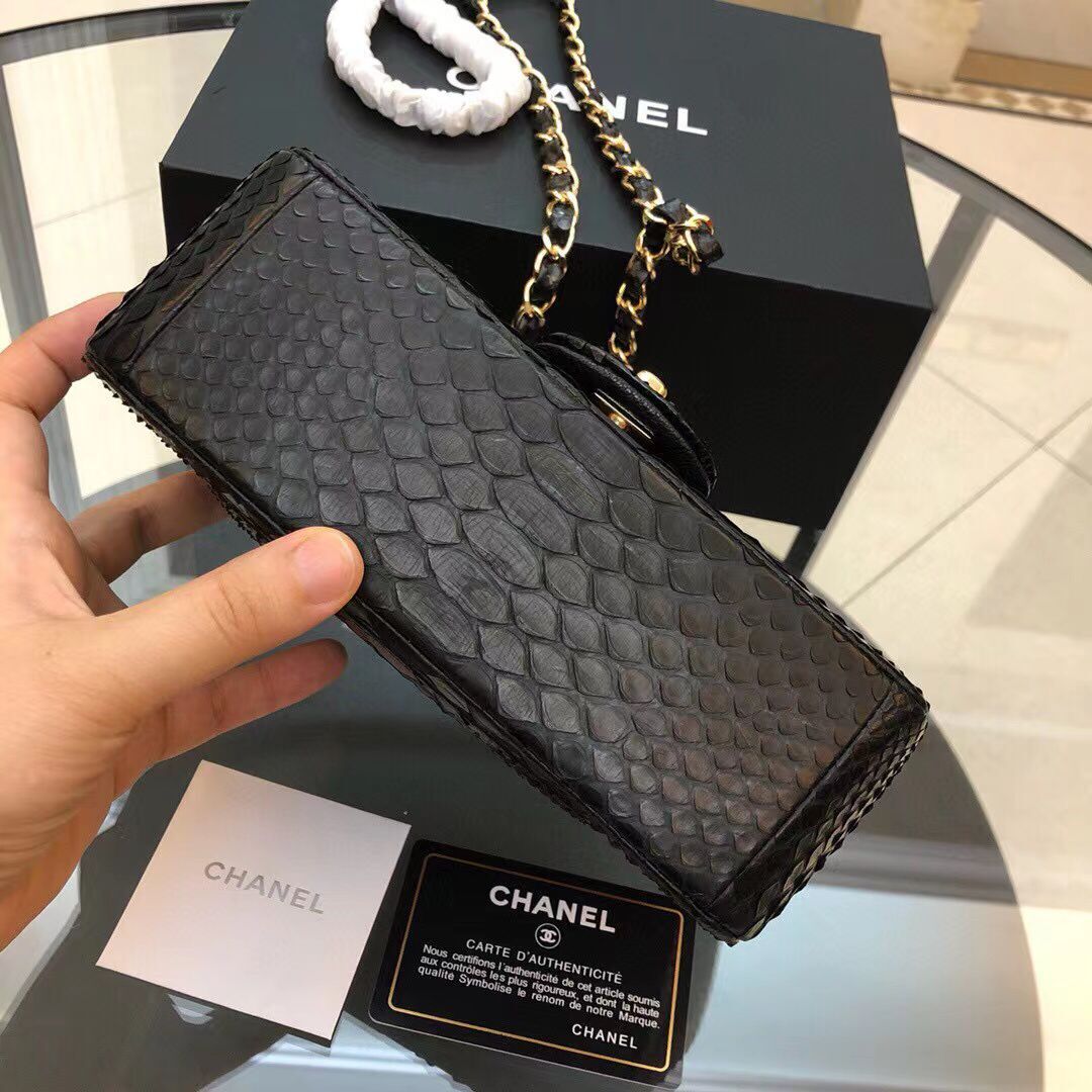 Chanel Mini Flap Bag Python & Gold-Tone Metal D69900 Black Chanel Mini Flap Bag Python & Gold-Tone Metal D69900 Black