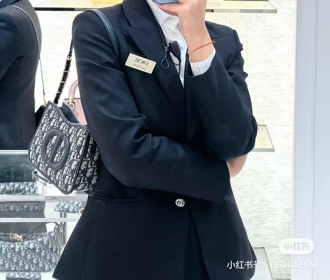 Dior CD SIGNATURE HOBO MINI BAG Blue Dior Oblique Jacquard S2213UTZ Dior CD SIGNATURE HOBO MINI BAG Blue Dior Oblique Jacquard S2213UTZ