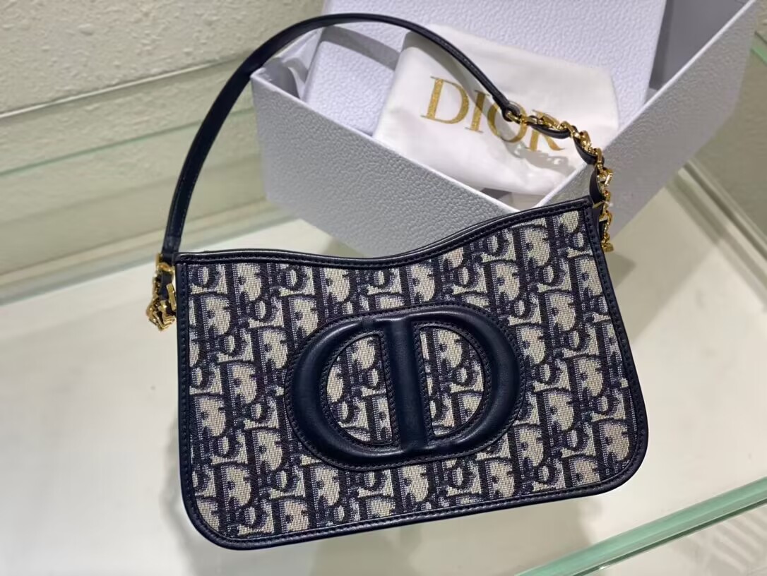Dior CD SIGNATURE HOBO MINI BAG Blue Dior Oblique Jacquard S2213UTZ Dior CD SIGNATURE HOBO MINI BAG Blue Dior Oblique Jacquard S2213UTZ
