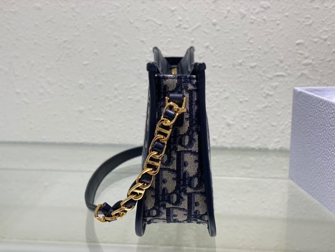 Dior CD SIGNATURE HOBO MINI BAG Blue Dior Oblique Jacquard S2213UTZ Dior CD SIGNATURE HOBO MINI BAG Blue Dior Oblique Jacquard S2213UTZ