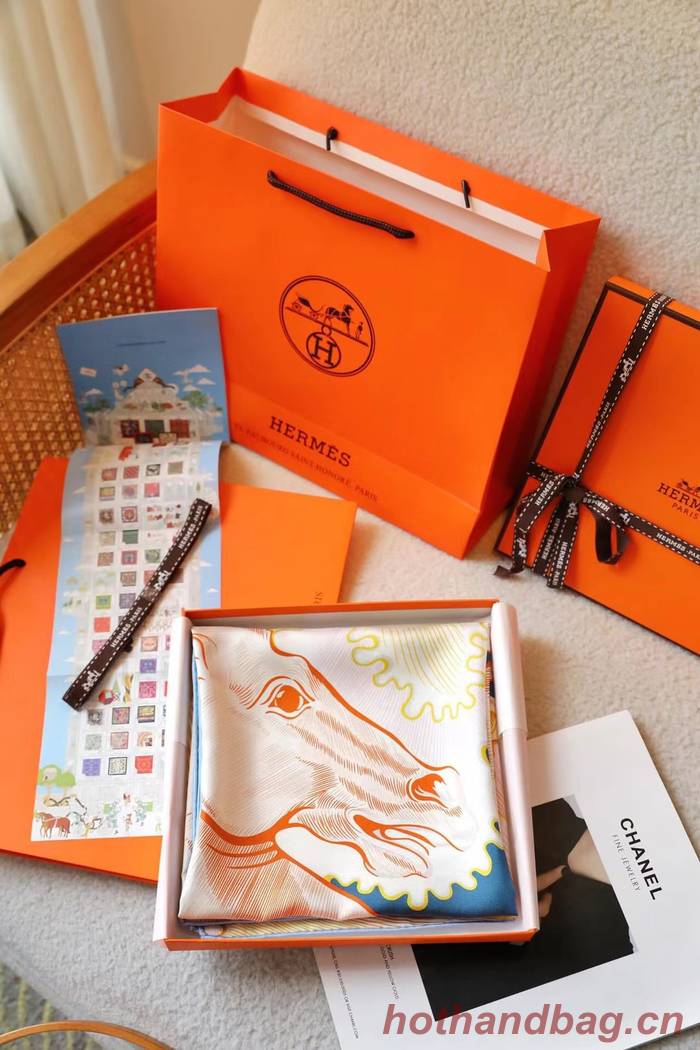 Hermes Scarf HEC00592 Hermes Scarf HEC00592