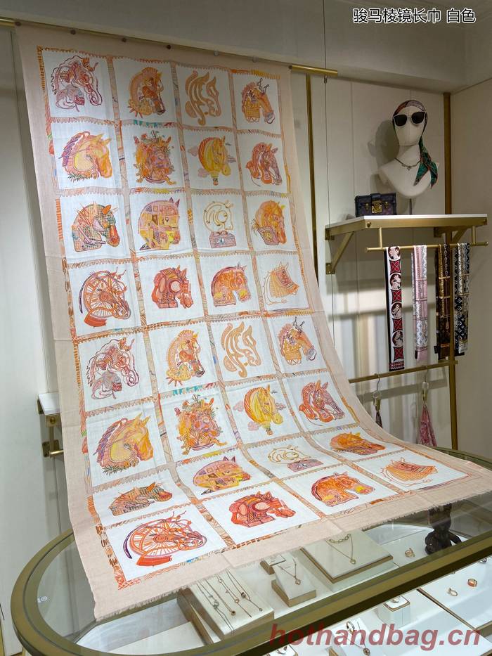 Hermes Scarf HEC00633 Hermes Scarf HEC00633