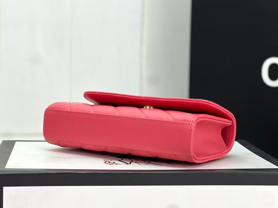 CHANEL 22B Kelly Pearl Top Handle Bag AP3562 Pink CHANEL 22B Kelly Pearl Top Handle Bag AP3562 Pink