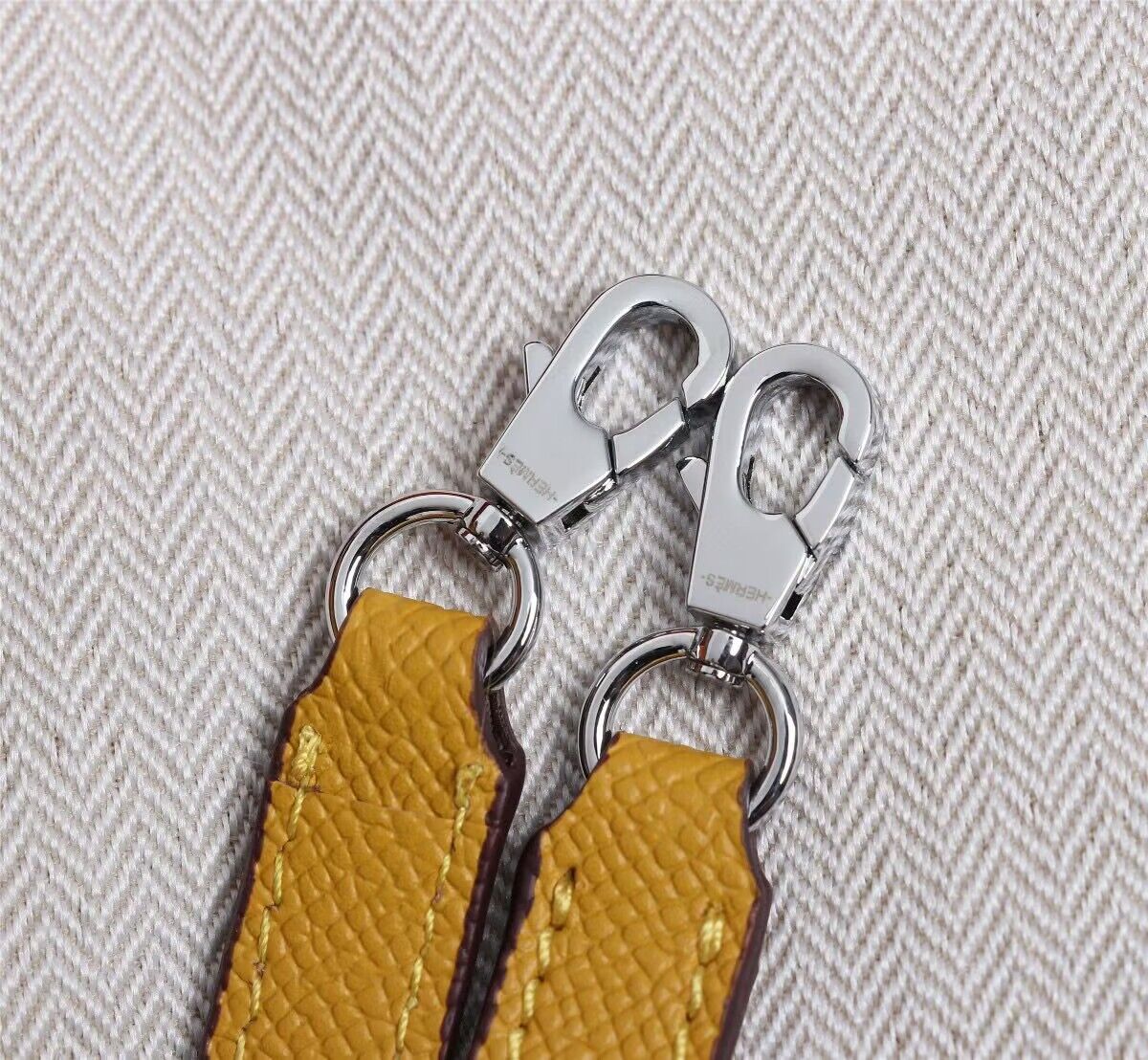 Hermes Kelly 25cm Shoulder Bags Original Epsom Leather KL2755 Yellow&Silver Hermes Kelly 25cm Shoulder Bags Original Epsom Leather KL2755 Yellow&Silver