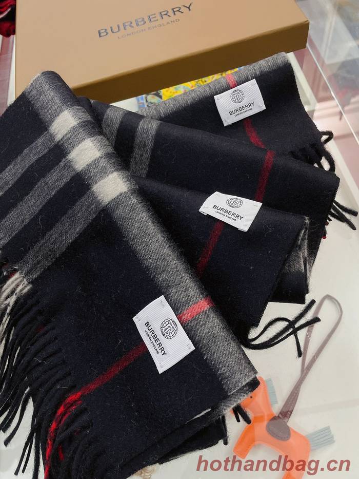 Burberry Scarf BBC00133 Burberry Scarf BBC00133