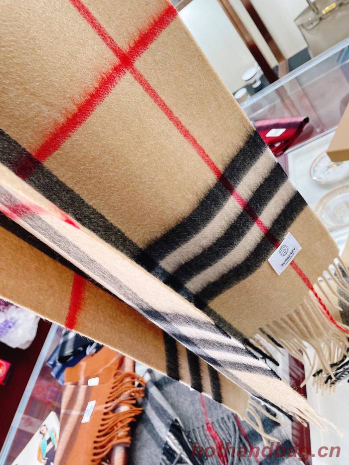 Burberry Scarf BBC00141 Burberry Scarf BBC00141