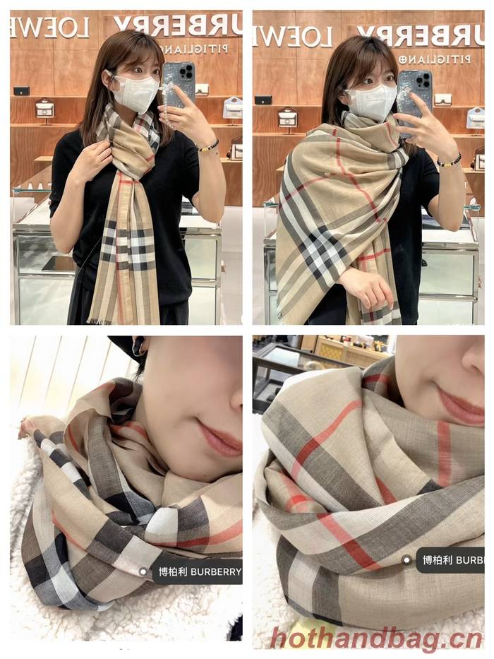 Burberry Scarf BBC00157 Burberry Scarf BBC00157