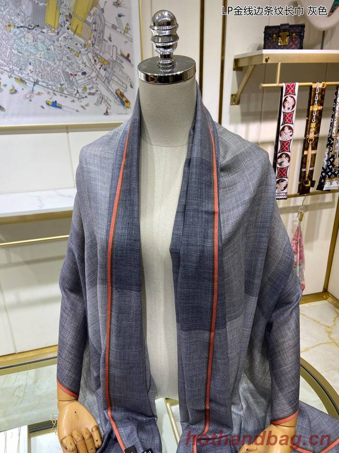 Loro Piana Scarf LPC00009 Loro Piana Scarf LPC00009