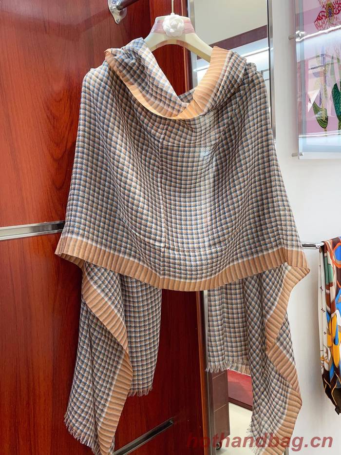 Loro Piana Scarf LPC00018 Loro Piana Scarf LPC00018