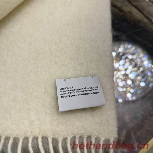 Loewe Scarf LOC00016 Loewe Scarf LOC00016