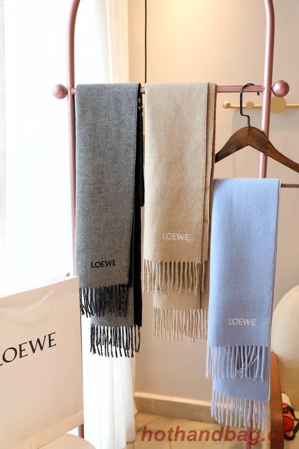 Loewe Scarf LOC00032 Loewe Scarf LOC00032