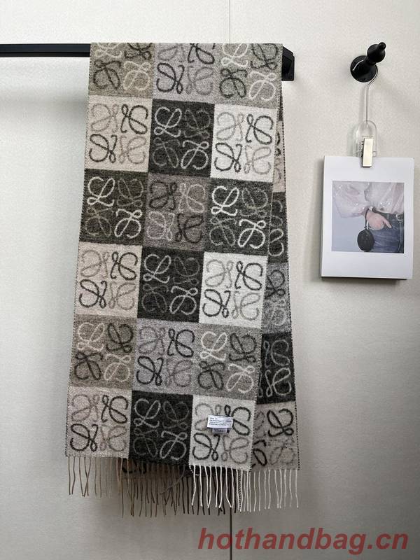 Loewe Scarf LOC00036 Loewe Scarf LOC00036