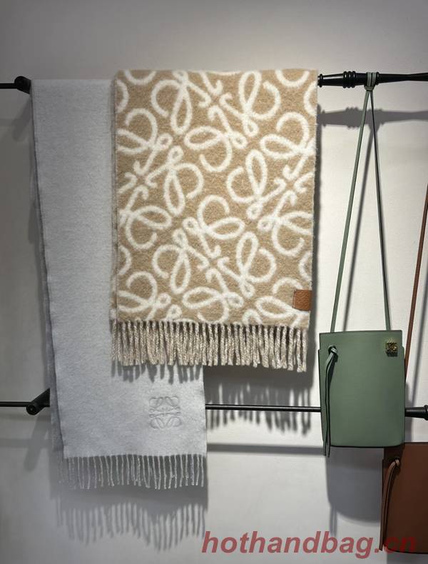 Loewe Scarf LOC00053 Loewe Scarf LOC00053