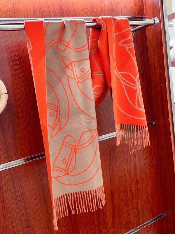 Hermes Scarf HEC00779 Hermes Scarf HEC00779