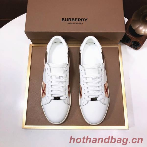Burberry Shoes BBS00013