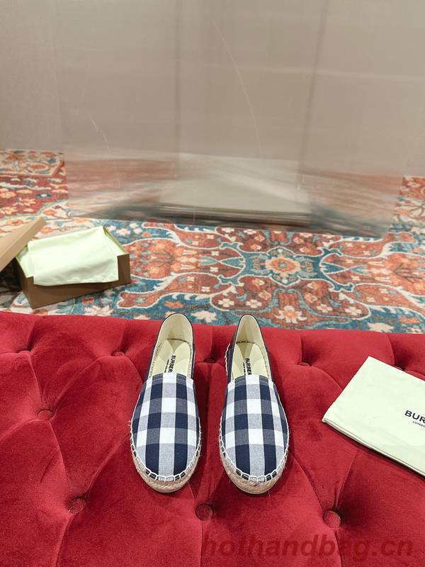 Burberry Shoes Couple BBS00041