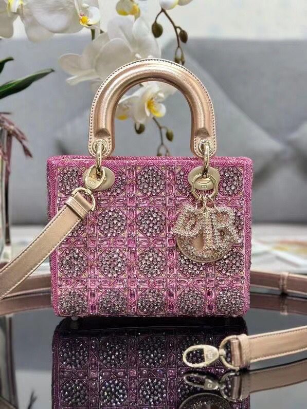 Dior LADY MEDIUM D-LITE BAG M0568O Diamond Embroidery pink
