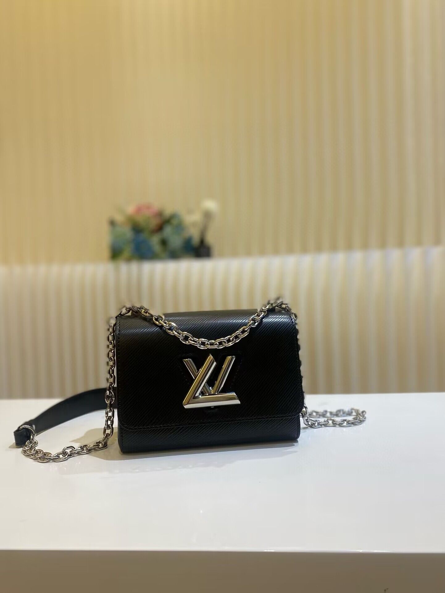 Louis Vuitton Epi Leather Twist PM M21119 Black Silver-Tone