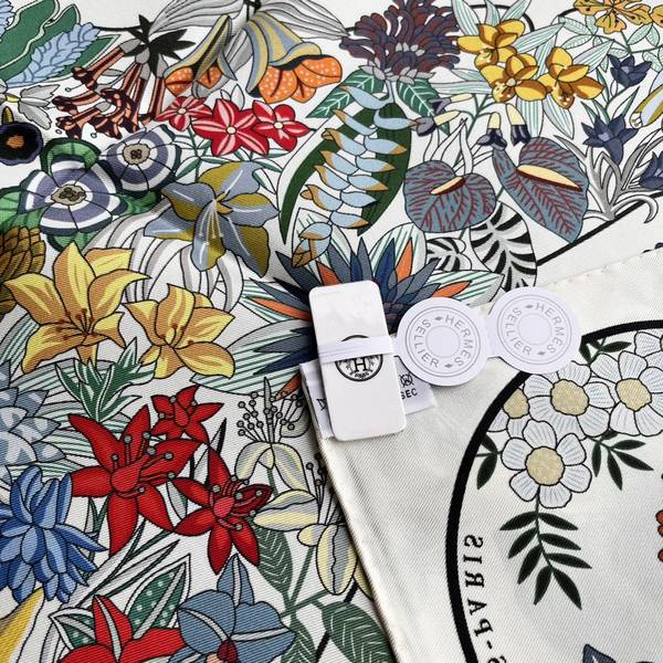 Hermes Scarf HEC00959 Hermes Scarf HEC00959