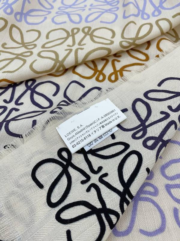 Loewe Scarf LOC00055 Loewe Scarf LOC00055