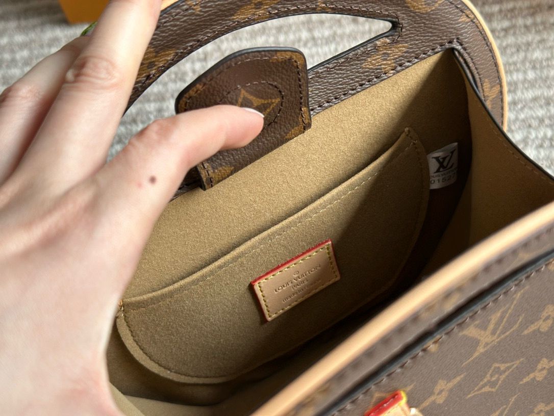 Louis vuitton BOITE CHAPEAU SOUPLE M52298 Louis vuitton BOITE CHAPEAU SOUPLE M52298