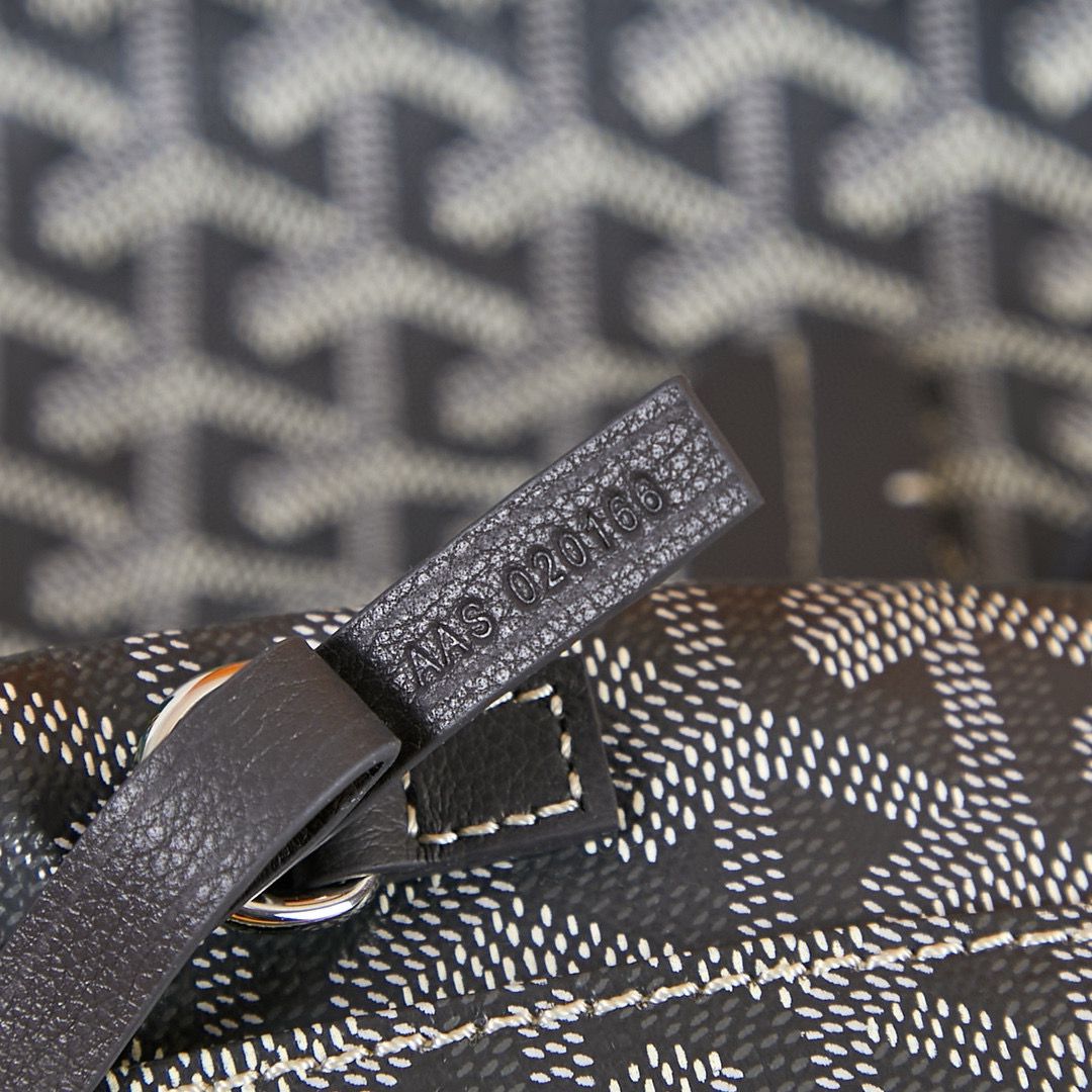 Goyard Y Doodling Calfskin Leather Tote Bag A36987 Grey Goyard Y Doodling Calfskin Leather Tote Bag A36987 Grey