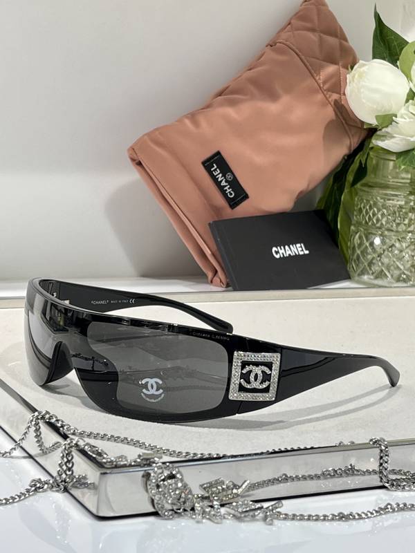 Chanel Sunglasses Top Quality CHS05696