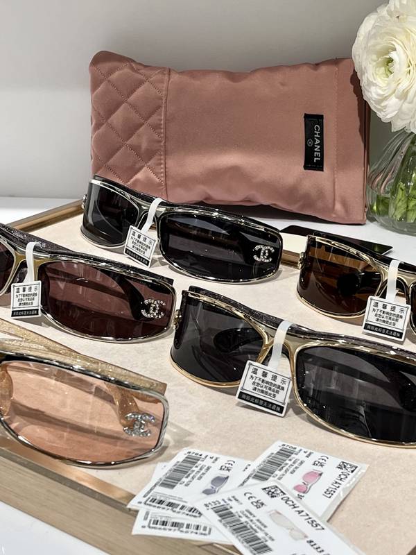 Chanel Sunglasses Top Quality CHS05703