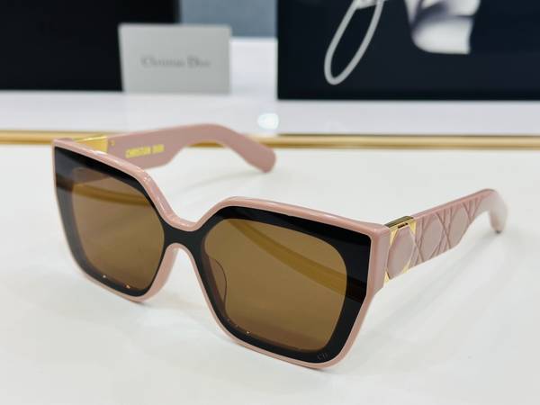 Dior Sunglasses Top Quality DIS03070