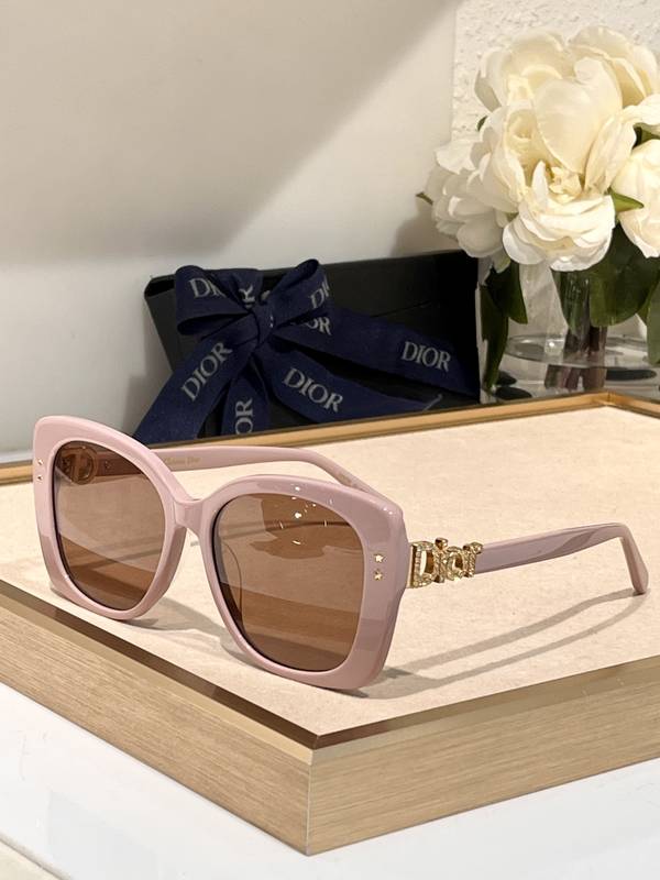Dior Sunglasses Top Quality DIS03156
