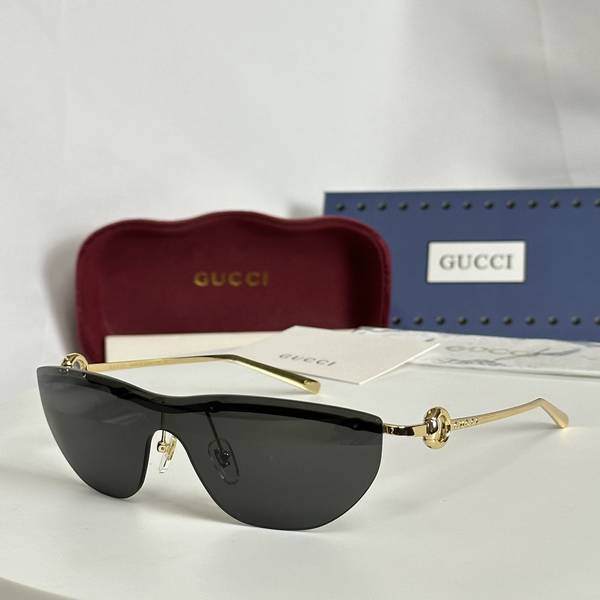 Gucci Sunglasses Top Quality GUS04003