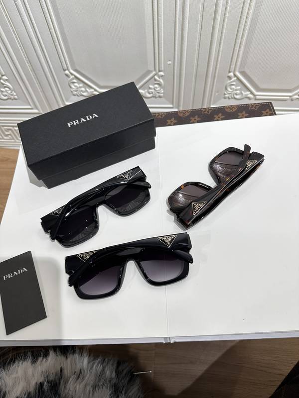 Prada Sunglasses Top Quality PRS02550