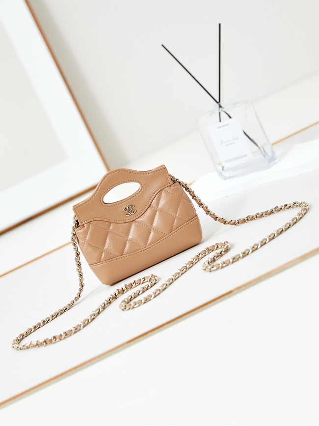 CHANEL CLUTCH WITH CHAIN AP3875 Apricot